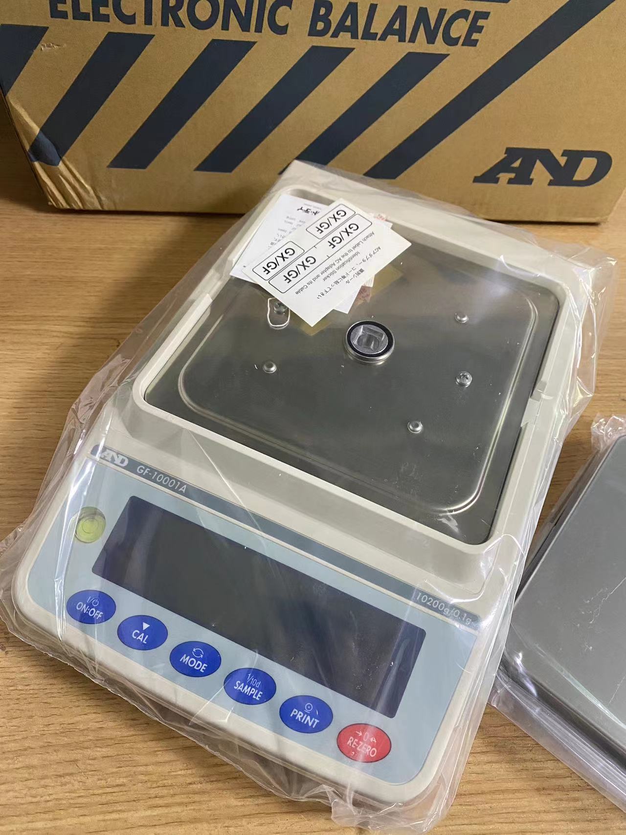 日本AND高精度計(jì)量天平AD-4212D-33S